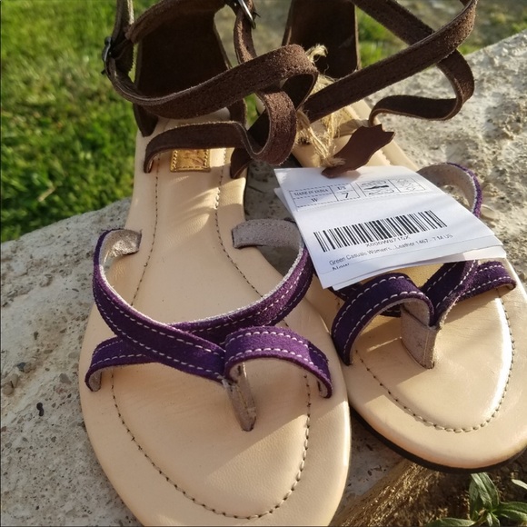 greens casuals Shoes - Green Casuals strapping Sandals NWT